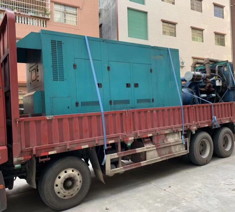 平鲁如何在不同负载率下确保 400KW 柴油发电机组的正常运行？